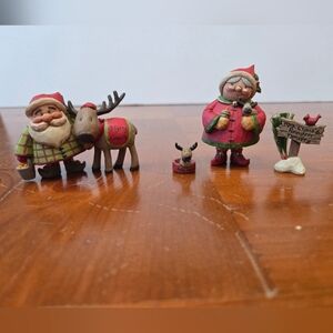 Christmas Figurine Set with Santa and Mrs. Claus